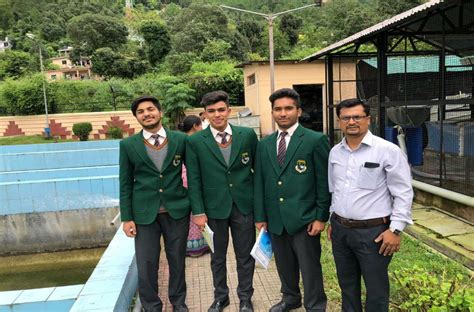 EDUCATIONAL TOUR OF CLASS IX STUDENTS - Woodbridge School