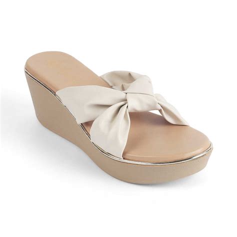 Buy Women's Wedges Sandals Online At Best Prices - Tresmode