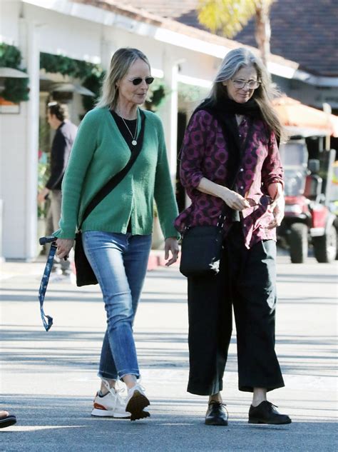 Helen Hunt and Helen Slater Spotted Out in Los Angeles (02.01.2025 ...