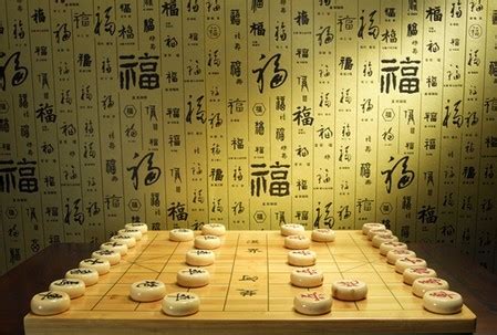 创意中国象棋亮相兰州 造型有趣形象[组图]_图片中国_中国网