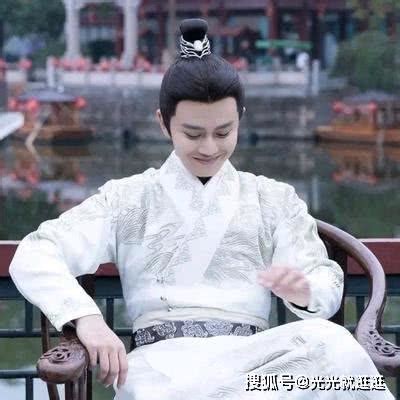 娱乐圈新鲜事:《锦衣之下》大结局，#任嘉伦发长文#表达 - 热门微博