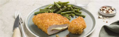 Cordon bleu de dinde croustillant, haricots aux noisettes | La Nouvelle ...