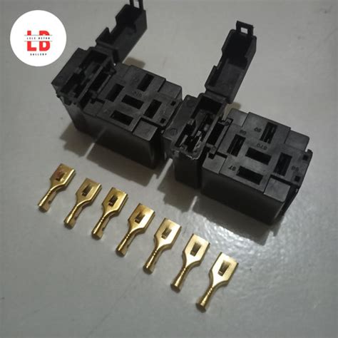 Jual SOKET RELAY SOCKET RUMAH RILEY GANDENG KAKI 4 KAKI 5 - SKUN FEMALE ...