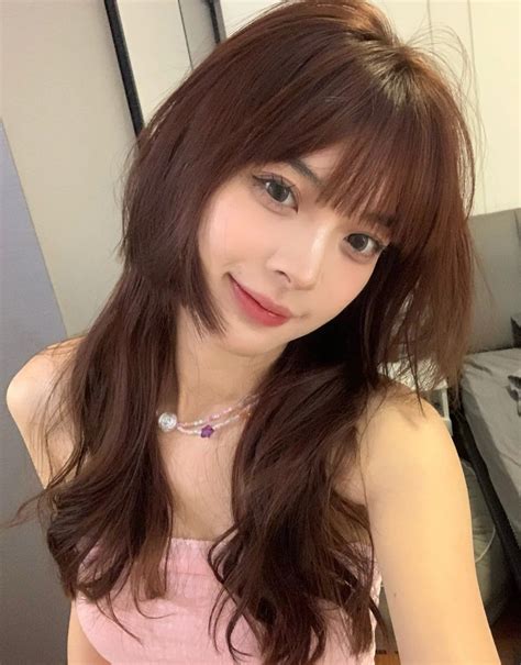 Pin by s - telar on ⸻⠀⠀ulzzang.⠀ | Long hair styles, Hair styles ...