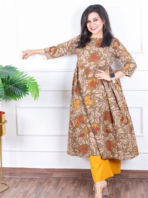 Rangoli Fern Green Kalamkari Floral Printed Panel Work Cotton Kurti ...