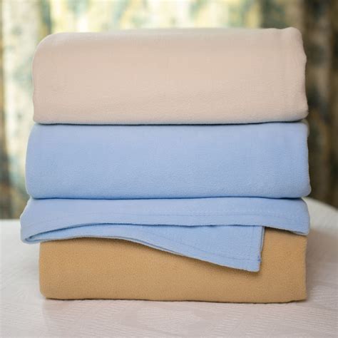 Polar Fleece Polyester Blankets | National Hospitality