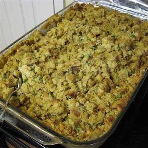 OLD FASHION CORNBREAD DRESSING | Dressing recipes cornbread, Cornbread ...