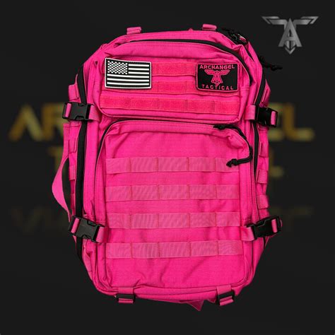 Arming a Hell Bomb Backpack 的图像结果