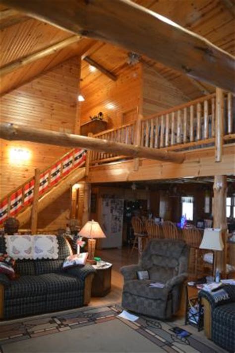 CABIN IN THE WOODS (Wakeman) - B&B Reviews & Photos - Tripadvisor