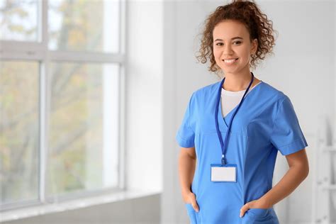 Essential Qualifications to Become a Nurse in the UK