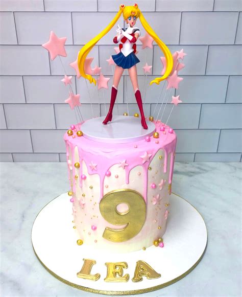 Sailor Moon birthday cake 🌙 🌟 | Sailor moon birthday, Sailor moon cakes ...
