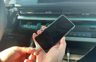 How to Connect Android Auto 的图像结果