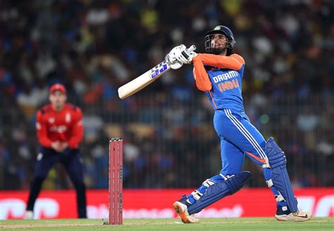 "He can become an all-format player" - Former CSK batter lauds Tilak ...