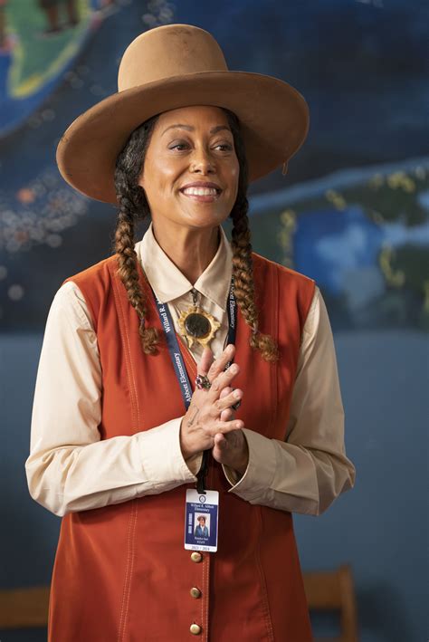 ‘Talk about an icon!’ Abbott Elementary fans rave as beloved star joins ...