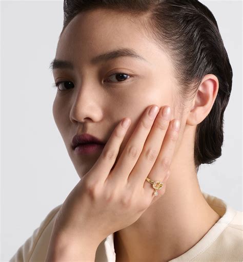 Image result for CD-ROM Silver Ring