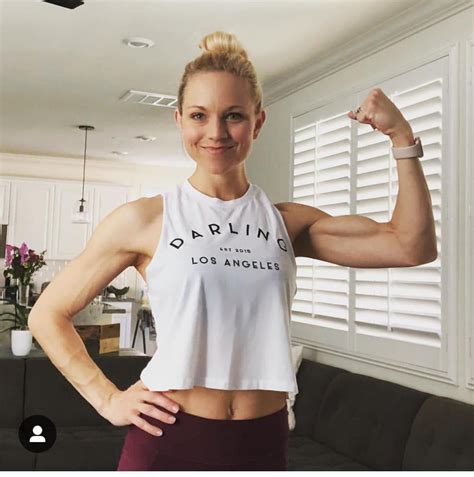 The sexy Tiffany Coyne : r/CelebrityBelly