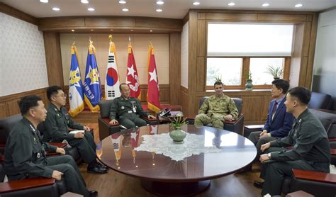 ROK Future Leaders Welcome USAG Daegu Commander | Article | The United ...