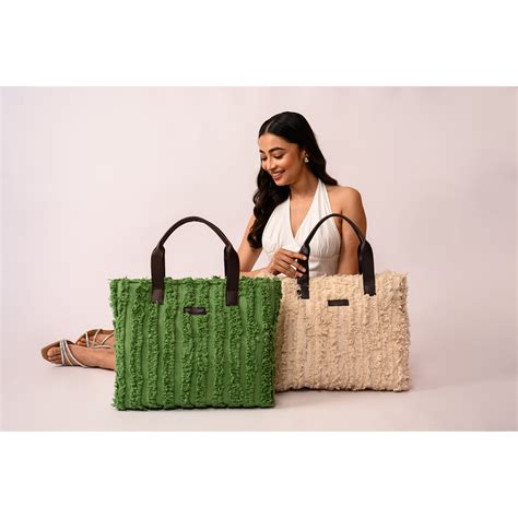 Eva Textured Fringe Tote Bag – shopearthbags