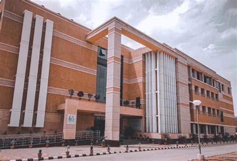 Smt. Draupadi Devi Tripathi PG College