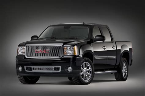 2008 GMC Sierra 1500 Image. Photo 13 of 16