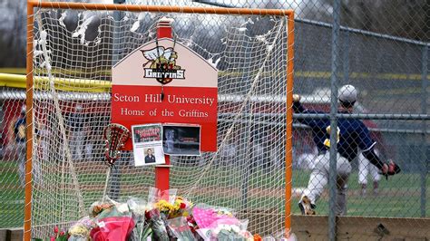 Seton Hill team driver unconscious in March crash, police say - ESPN