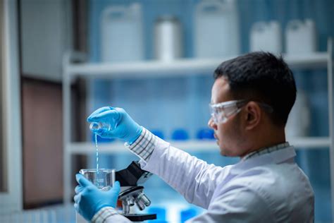 Biomedical Engineer vs Electrical Engineer 的图像结果