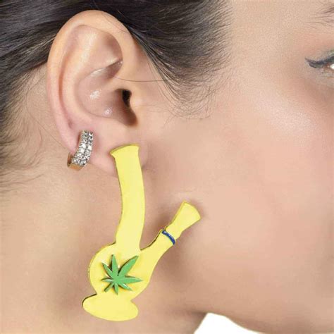 Bong earring
