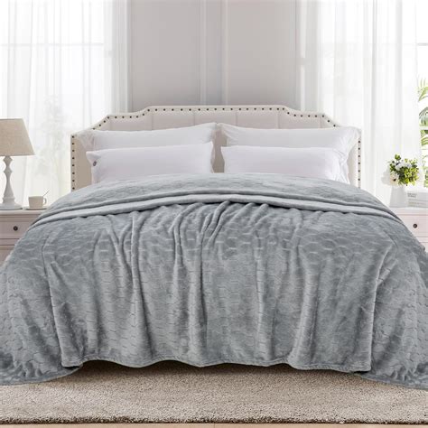 Amazon.com: TOONOW Fleece Bed Blanket King Size 90x108 inches, Super ...
