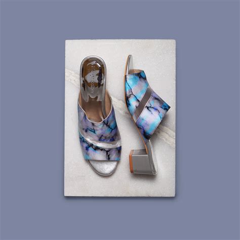 Get Metallic Cut-Out Slides at ₹ 699 | LBB Shop
