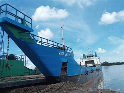 NIAGA JAYA 89, Landing Craft - Details and current position - IMO ...