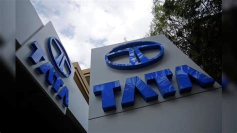 Tata Sons' sees 74% surge in consolidated net profit at Rs 49,000 crore ...