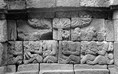 Collections-Virtual Museum of Images and Sounds