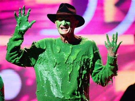 Person Getting Slimed 的图像结果