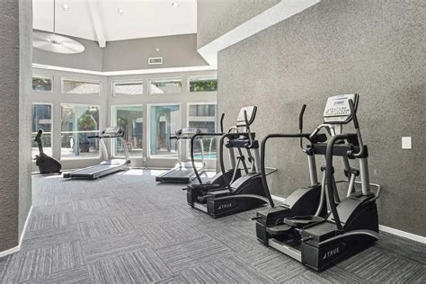 Laurels of Sendera - Arlington, TX 76017 | ApartmentGuide.com