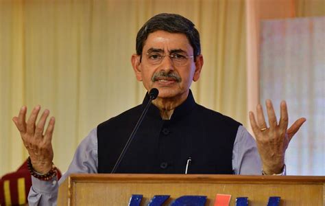 தமிழ் மொழி மீது இந்தியை திணிக்க முடியாது: ஆளுநர் ஆர்.என்.ரவி | Governor ...