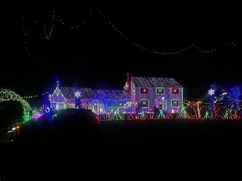 Topsfield light show to be featured on ABC’s ‘Great Christmas Light ...