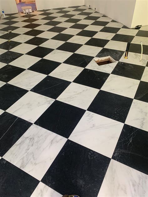 Checkerboard Floor: Classic Bianco & Nero Marquina - Marble Trend ...