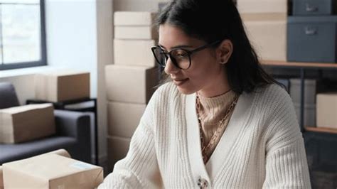 Young Business's Owners 的图像结果