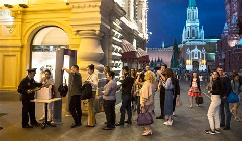 Moscow on lockdown after multiple bomb threats