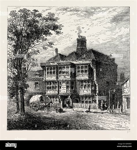 THE OLD QUEEN'S HEAD TAVERN. London, UK, 19th century Stock Photo - Alamy