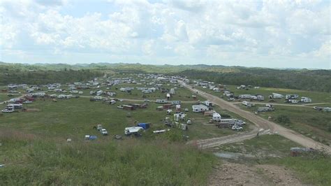 A new town: Thousands swarm Knott County for spring trail ride