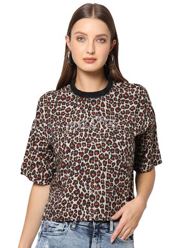 Best Buys On Trendy Tops & Shirts | Women | Pepe Jeans India
