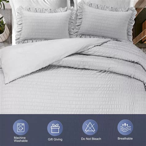 3 Pcs Duvet Cover Set Microfiber Seersucker Textured Stripe King