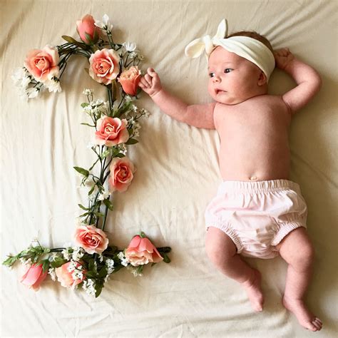 Monthly baby pictures- flowers | Monthly baby photos, Monthly baby ...
