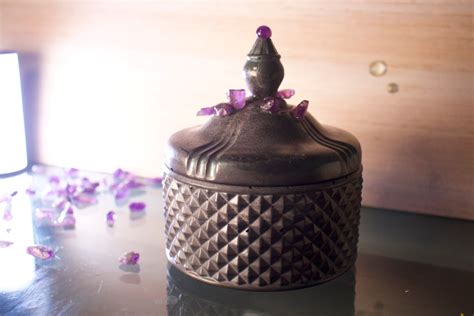 Ornate Boxes – Tessellating Colors