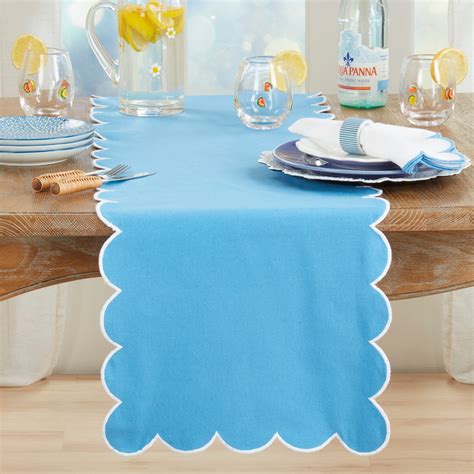 Scalloped Table Runner – Pier 1