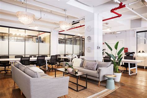 Team Building 的图像结果