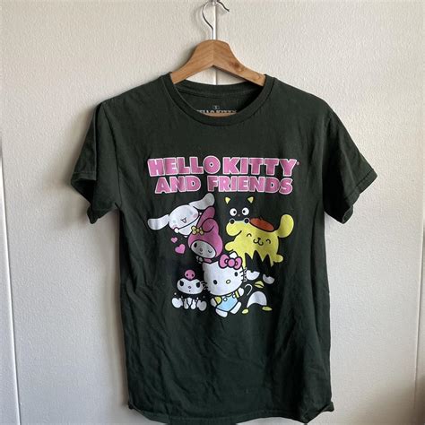 ️ Hello Kitty Shirt ️ 🧡 FREE SHIPPING WITH BUNDLES... - Depop