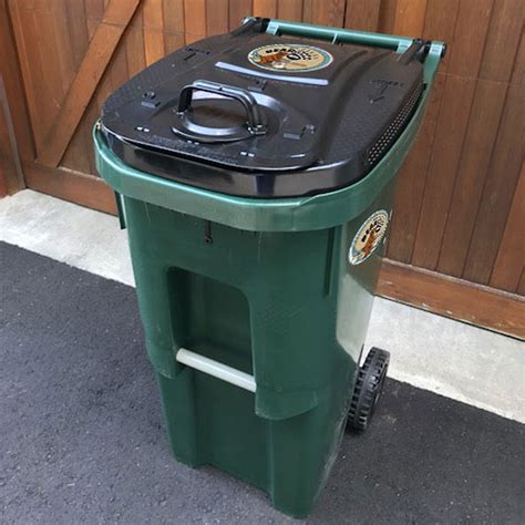 Bearproof Trash Cans vs Bear Resistant Garbage Cans - Bearicuda Inc