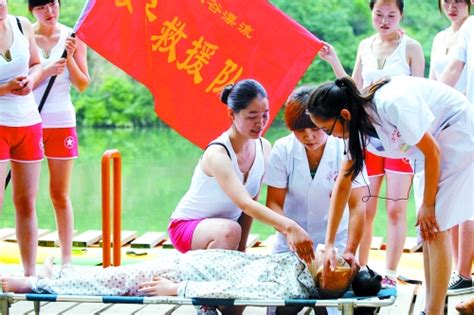 豫西大峡谷成立国内首支女子漂流救护队(图)-搜狐滚动